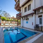 Lejlighedshotel Ankakyaka 4*